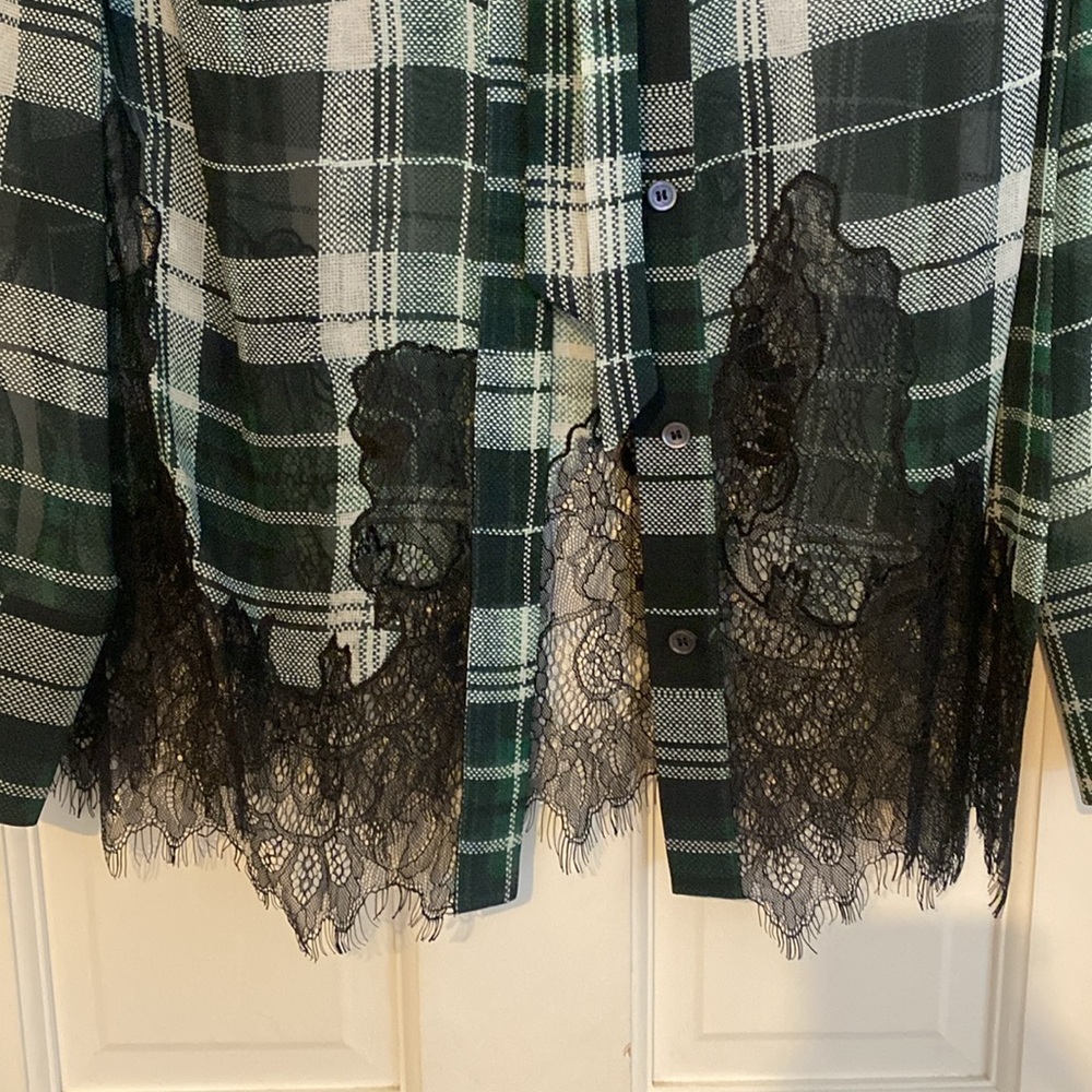 Alexander McQueen McQ Green Jumper with plaid shirt. - Picture 8 of 12